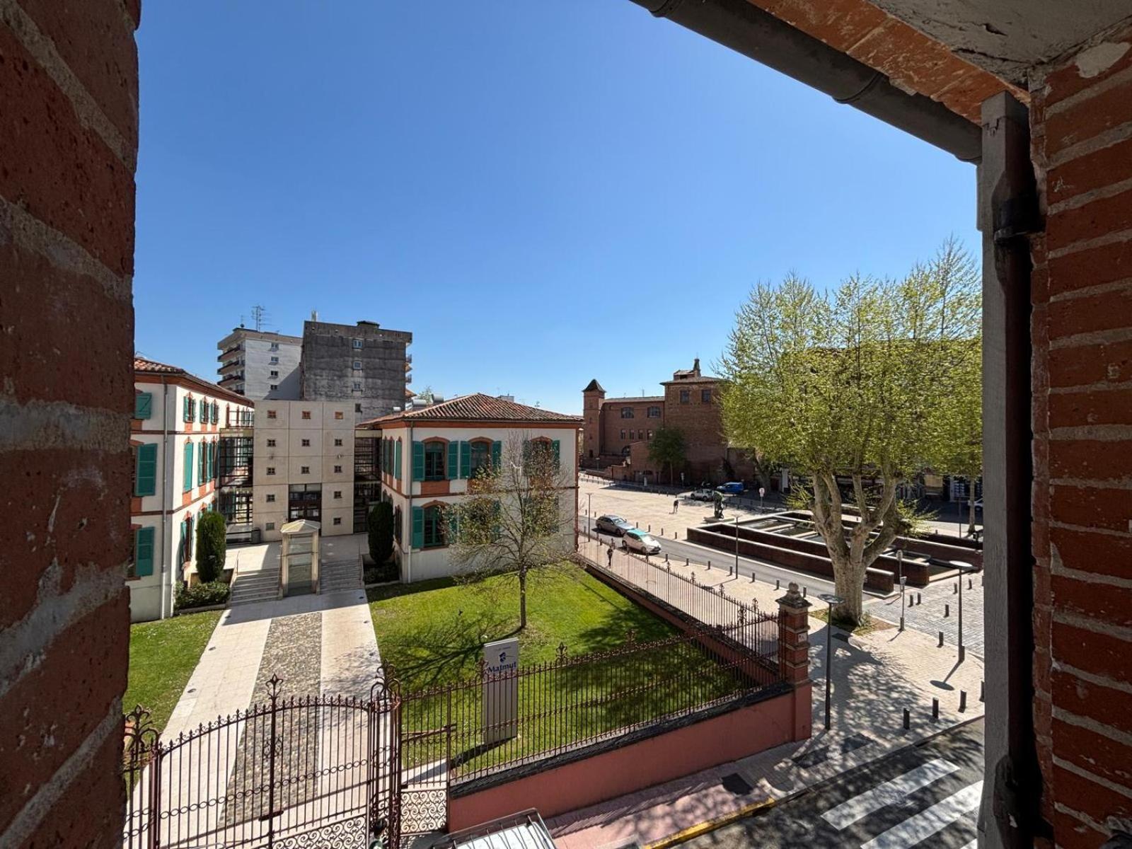 Appartement Cosy En Centre Ville Montauban Luaran gambar